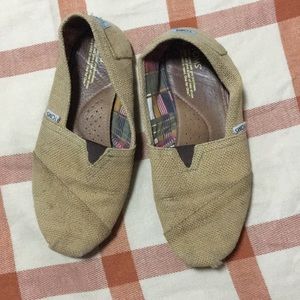 Burlap Toms